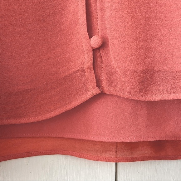 Vince Camuto | Peach Ruffle Sleeve V-Neck Chiffon Button Front Blouse, Medium - Picture 4 of 7